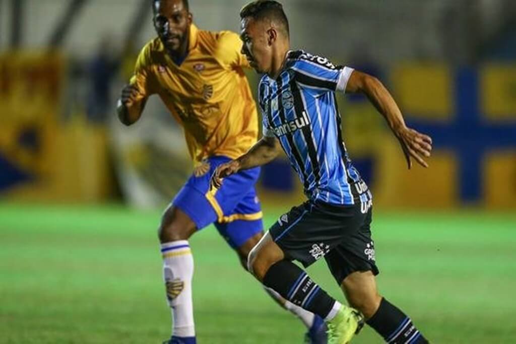 grêmio enfrenta o juventude