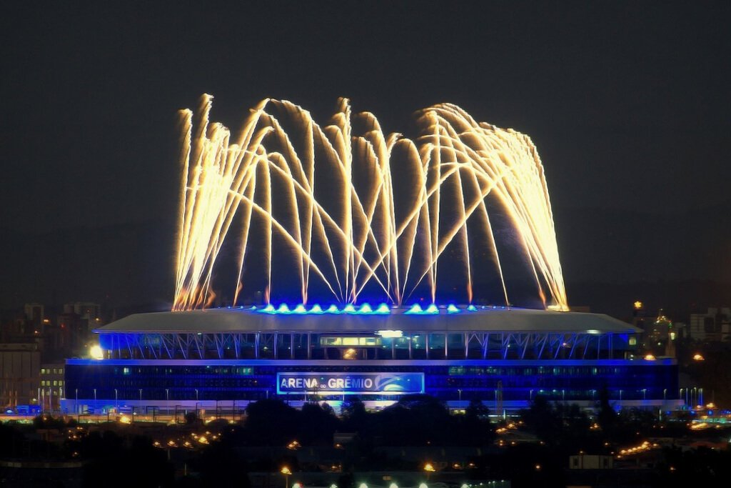 data para anunciar a compra da arena