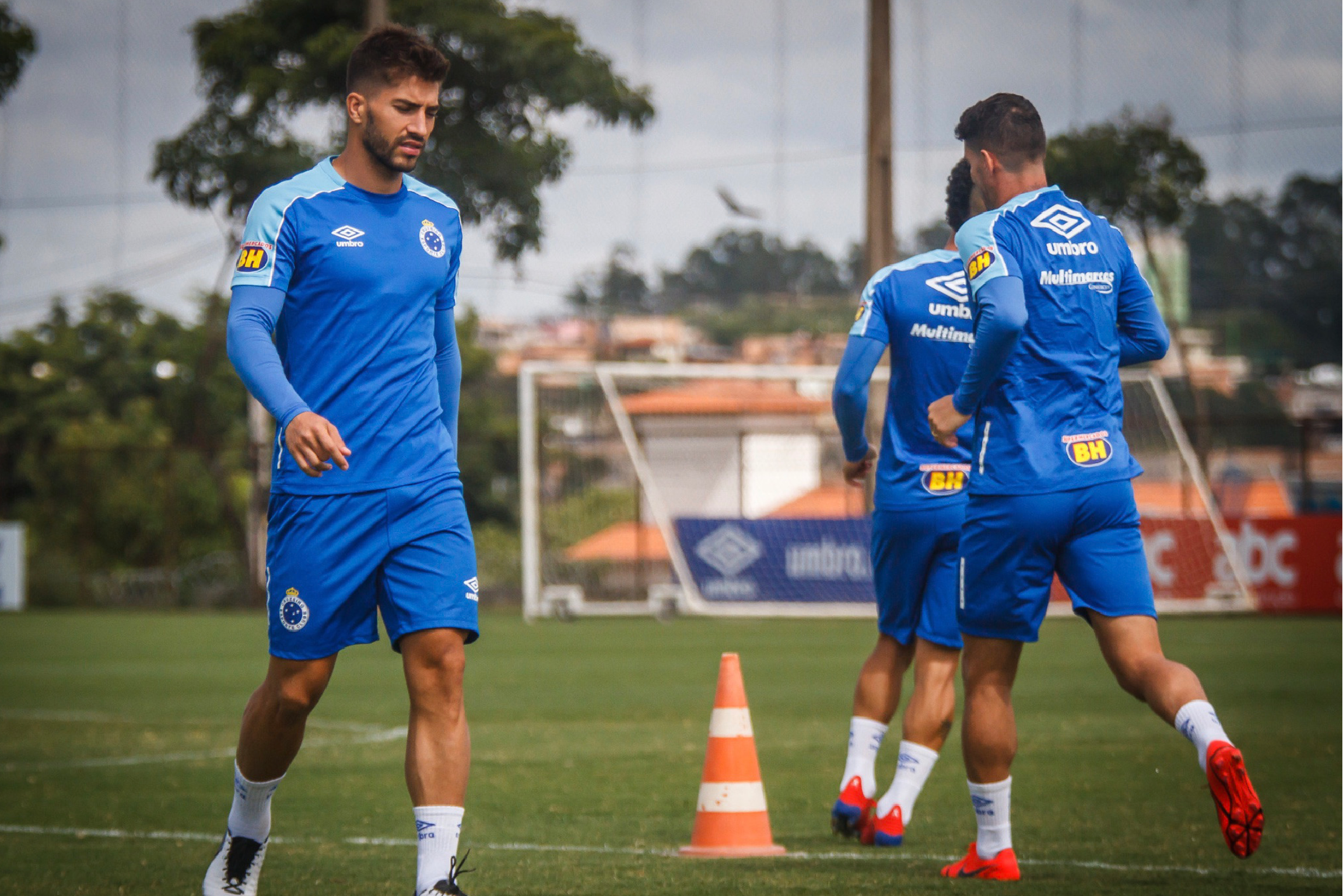 Grêmio acerta com lucas silva