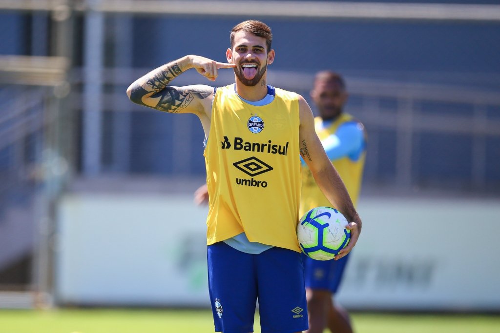 GrÊmio deve desistir felipe vizeu