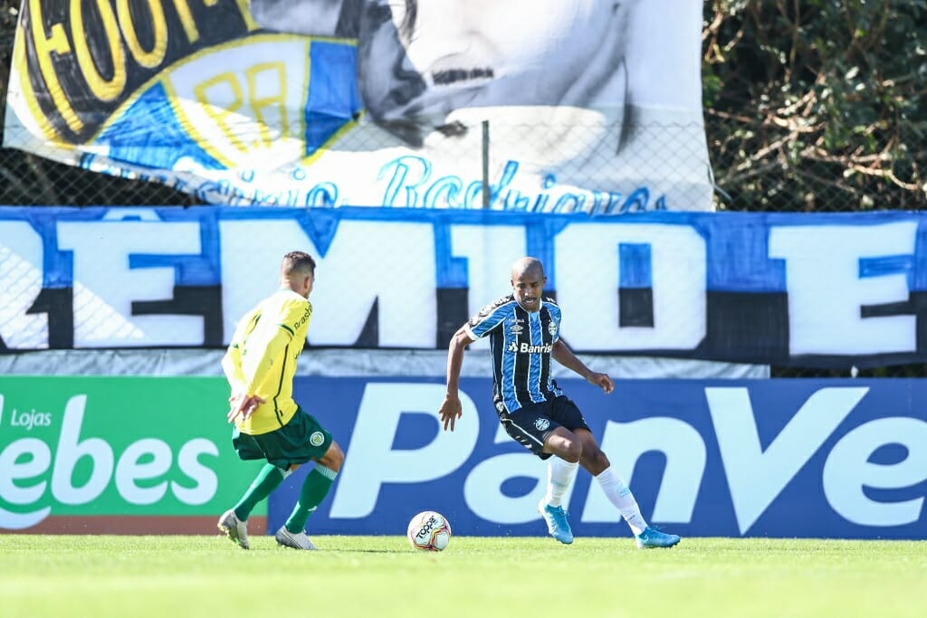 grêmio enfrenta o novo hamburgo