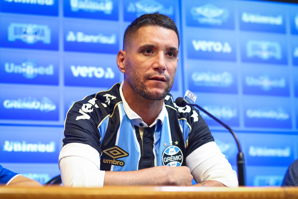 Thiago Neves de volta ao Cruzeiro