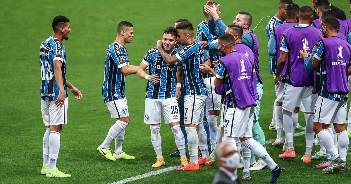 tirar pepê do grêmio