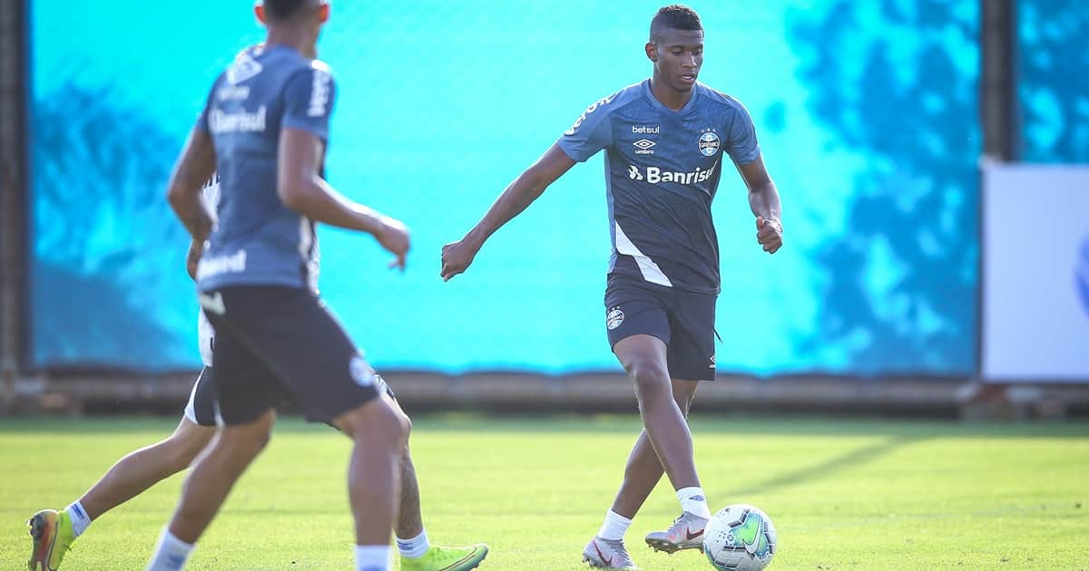 orejuela vai ser comprado grêmio