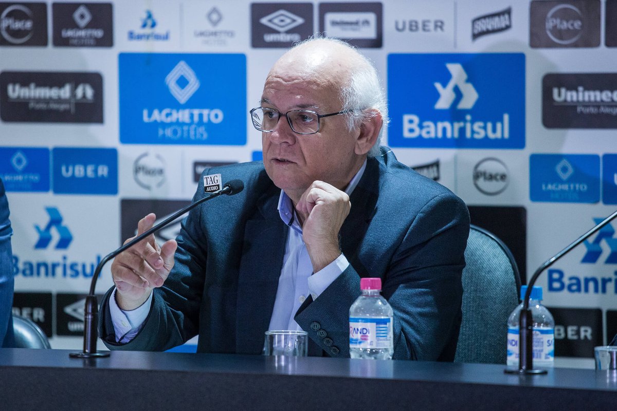 Romildo Bolzan - presidente do Grêmio