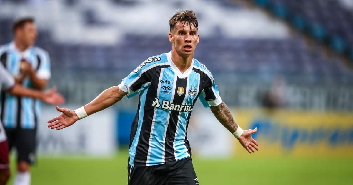 notas jogadores do Grêmio Caxias