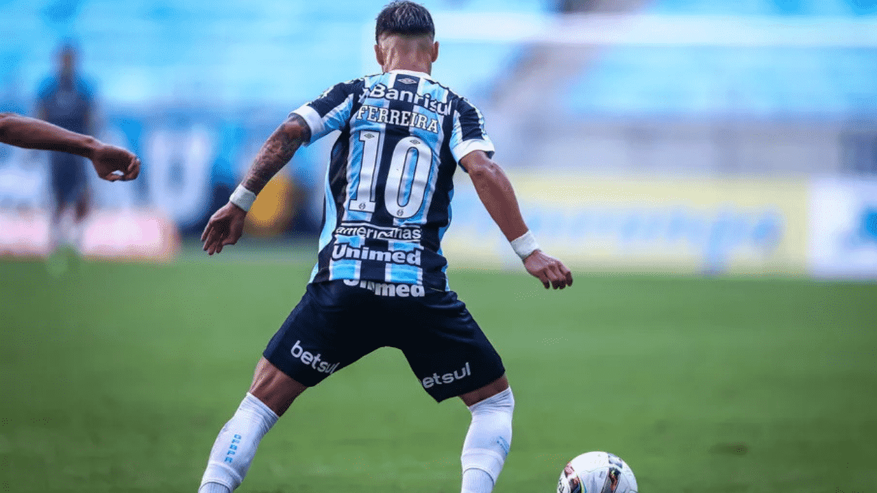 Grêmio informa que Ferreira terá que passar por cirurgia de hérnia