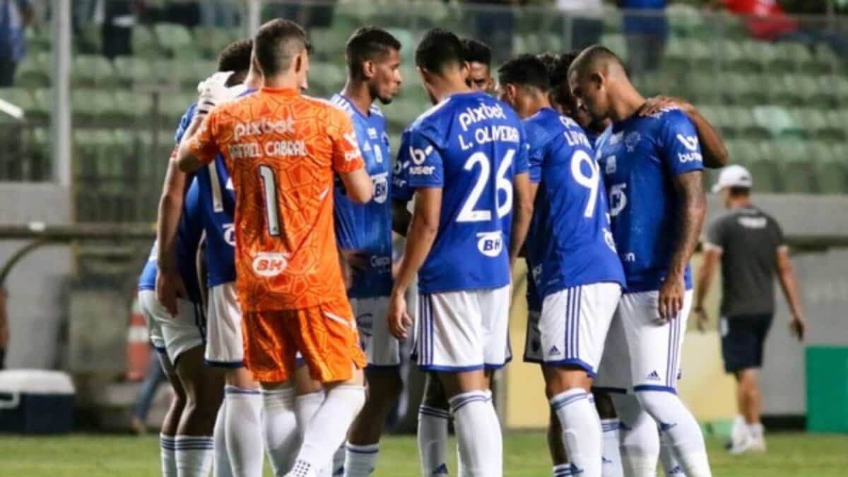 Campeão Da Série B, Cruzeiro Tem Barca De Saídas; Quem Serve Para O Grêmio?