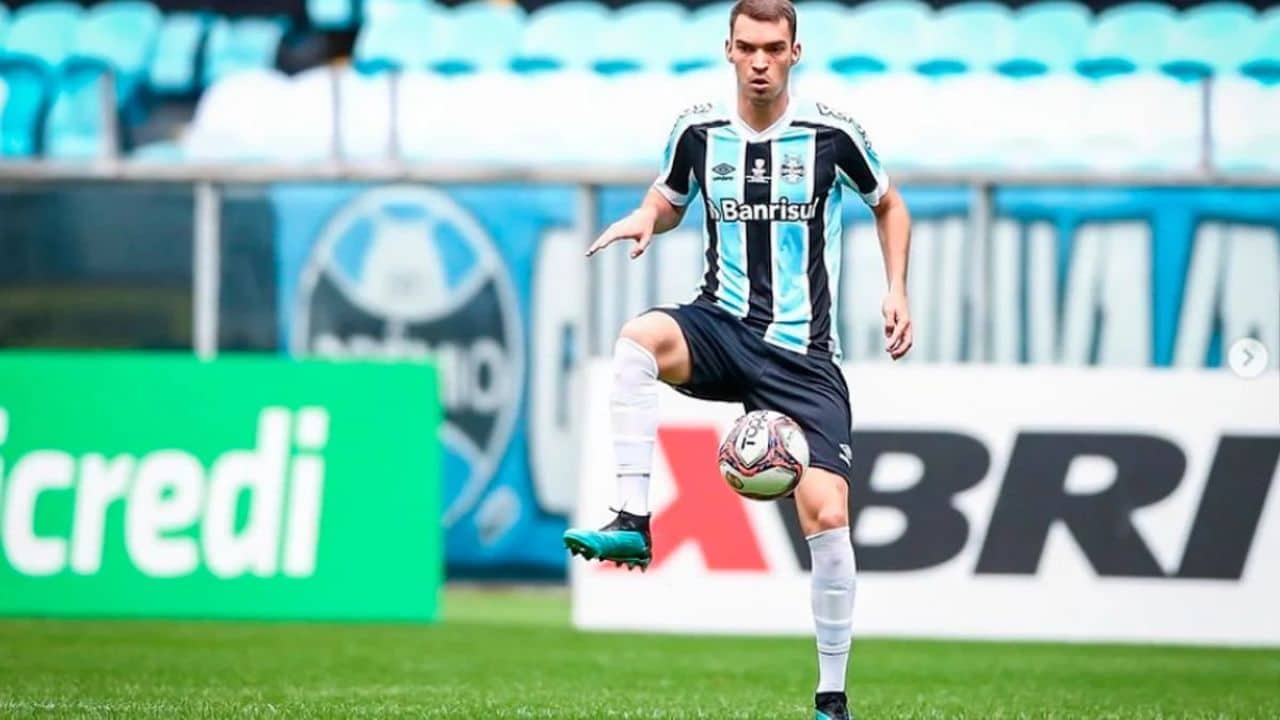 emanuel-zagueiro-gremio