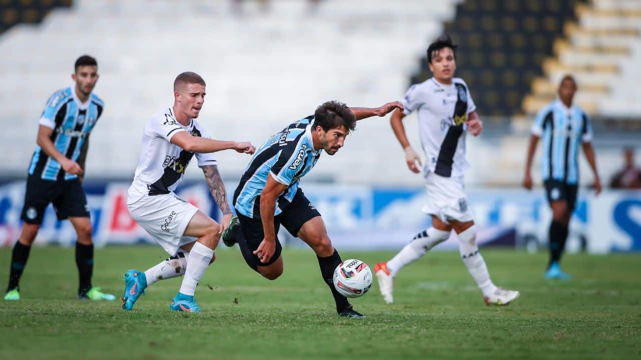 lucas-silva-gremio-x-ponte-preta-serie-b