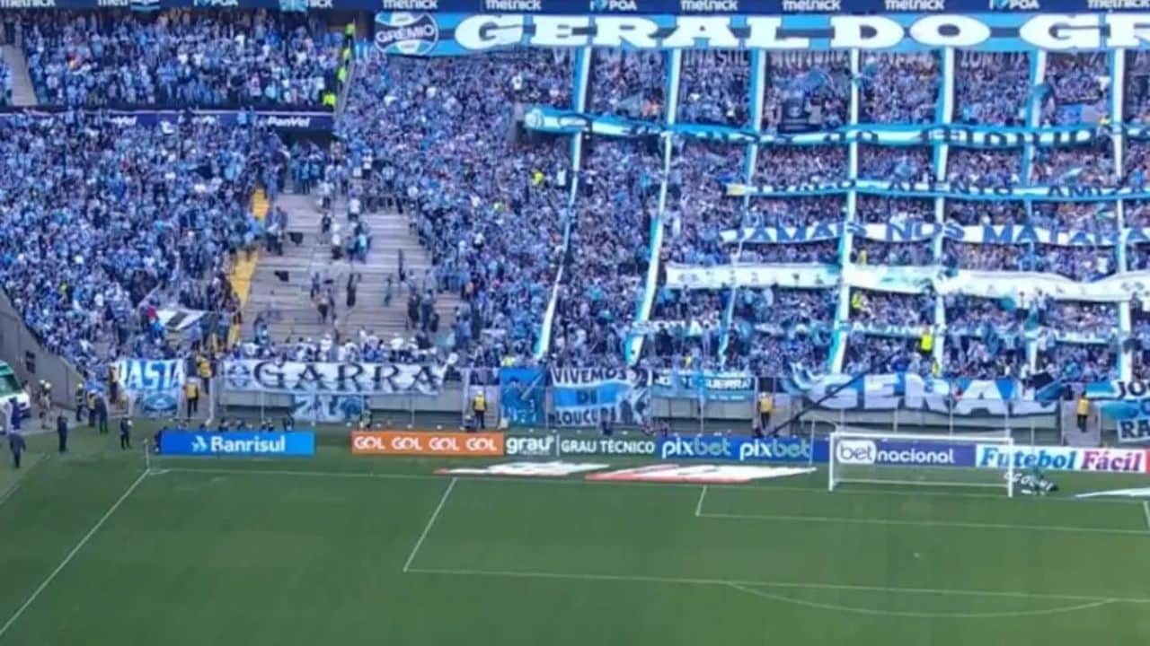 confusão envolvendo torcida do Grêmio