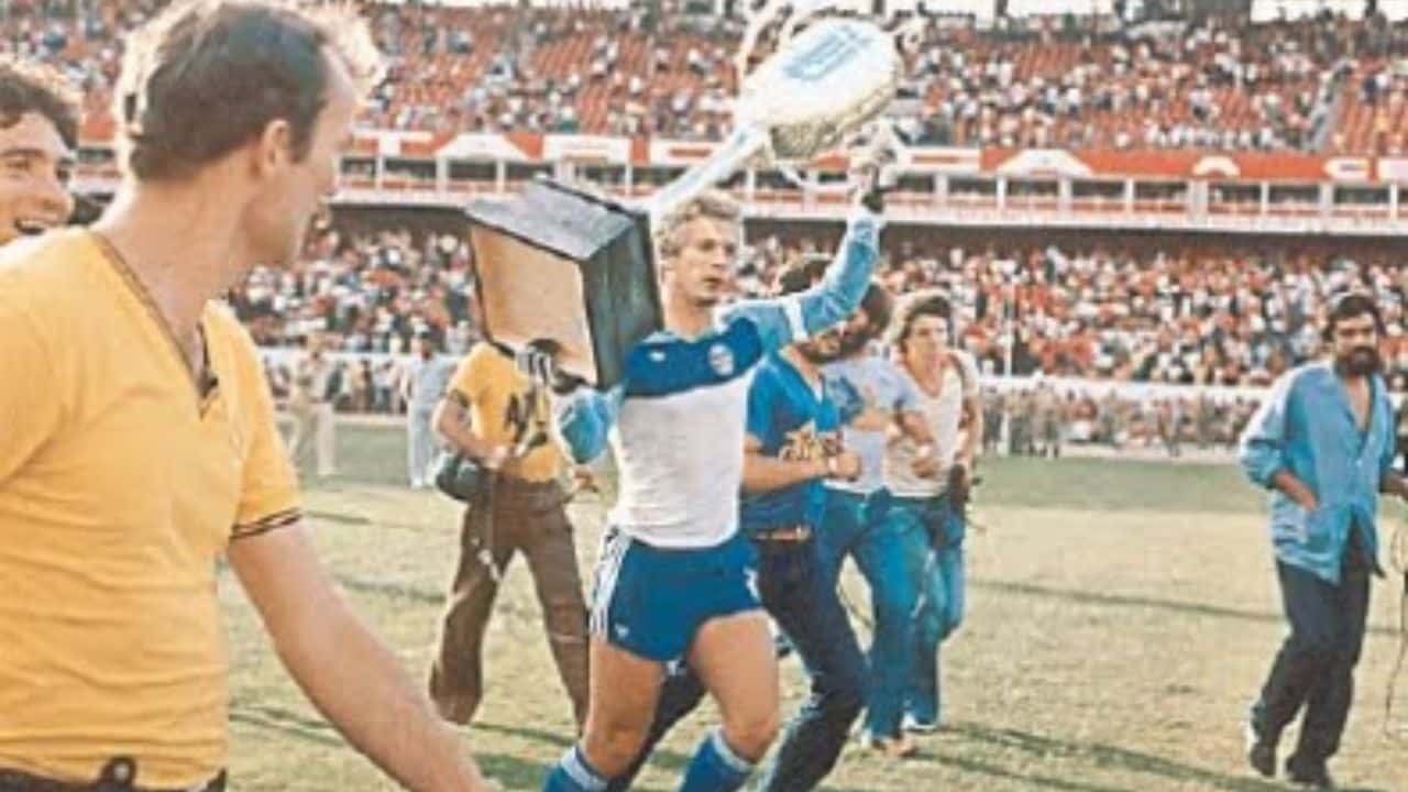 gremio-titulo-1981-jogo-selecao-salvadorenha