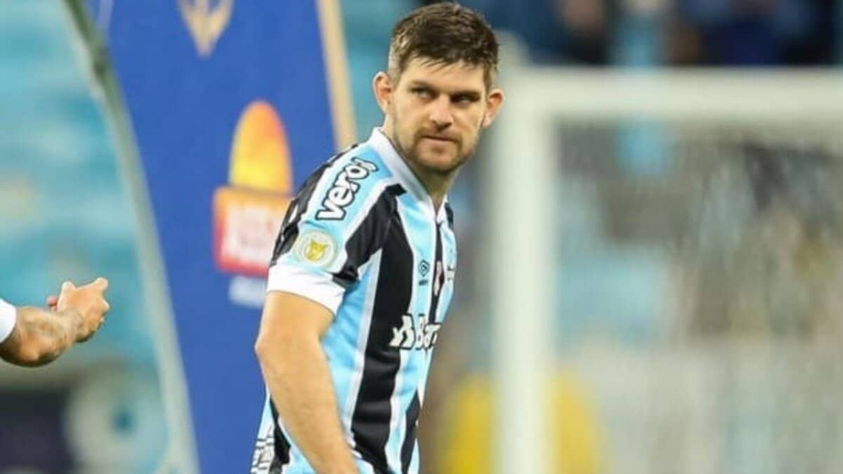 Detalhes De Proposta Do Grêmio A Kannemann São Divulgados 2484