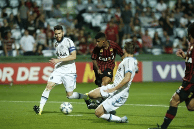 Grêmio e Athletico-PR