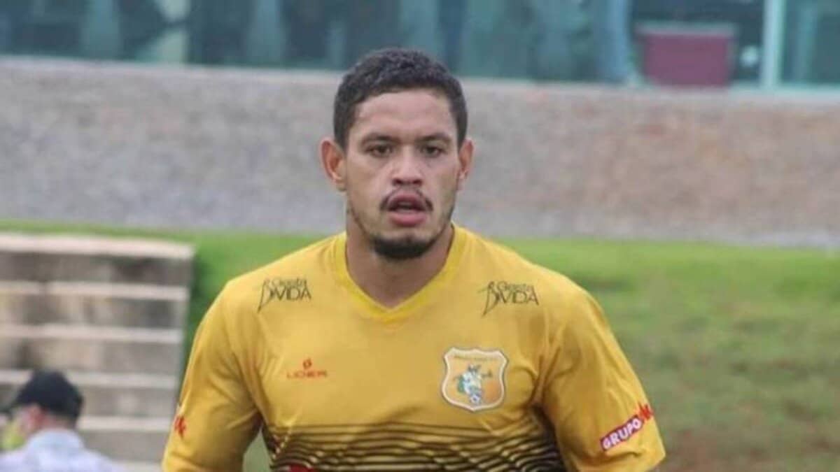 Lembra Dele? Por Onde Anda Carlos Eduardo, Ex-xodó Do Grêmio Na ...