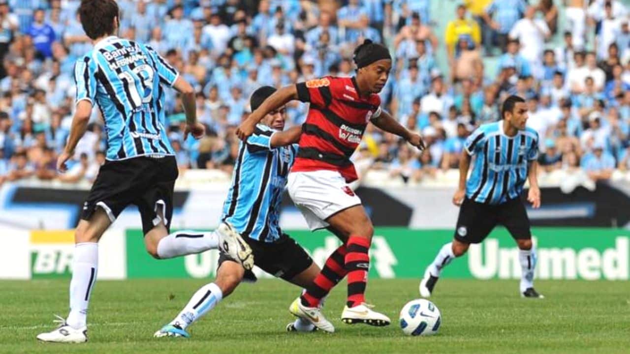 Grêmio e Flamengo Ronaldinho 2011