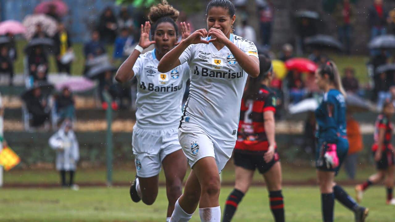 Gurias Do Grêmio Aplicam Goleada No Flamengo E Lideram Gauchão Feminino 1166