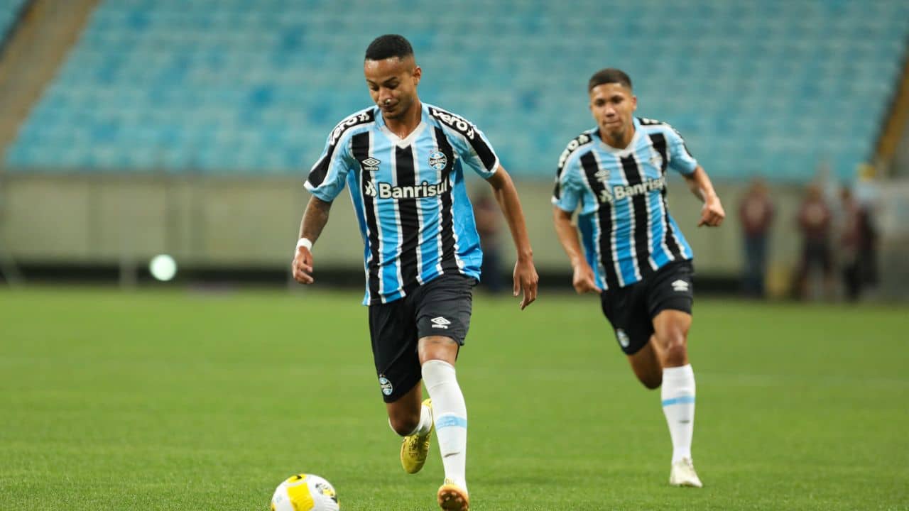 Grêmio Kauan Kelvin