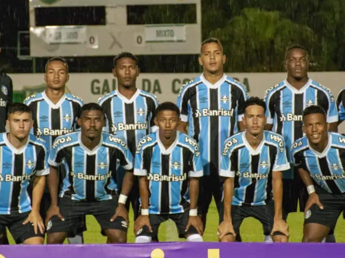 Palpite Grêmio D.S x Botafogo - Fase de Grupos Copinha 2023 - FutDados