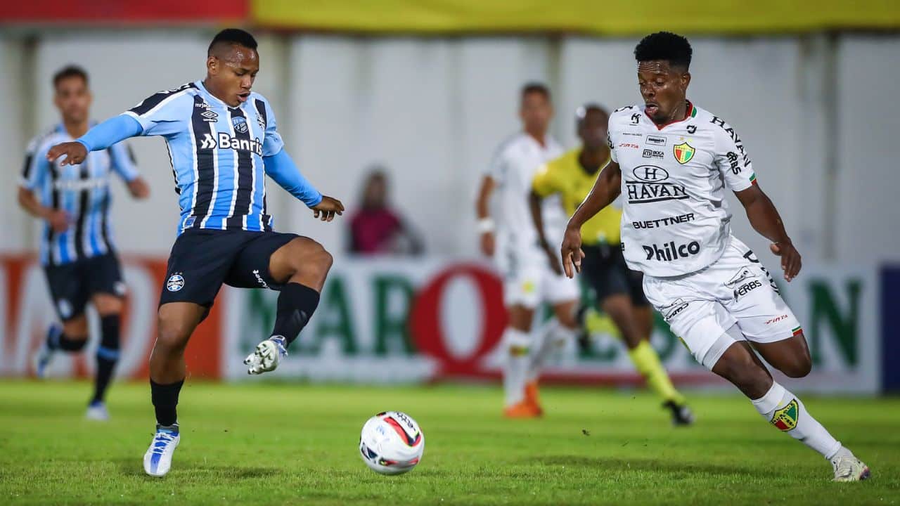 Como Assistir Grêmio X Brusque AO VIVO Pela Série B 2022