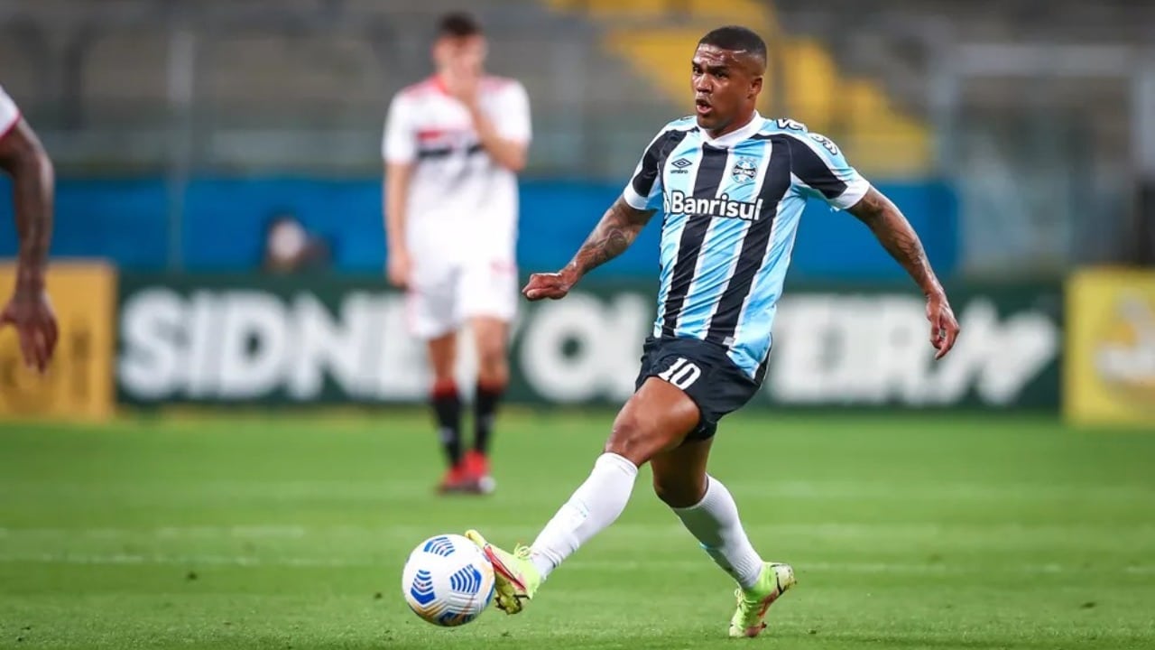 Douglas Costa - Grêmio