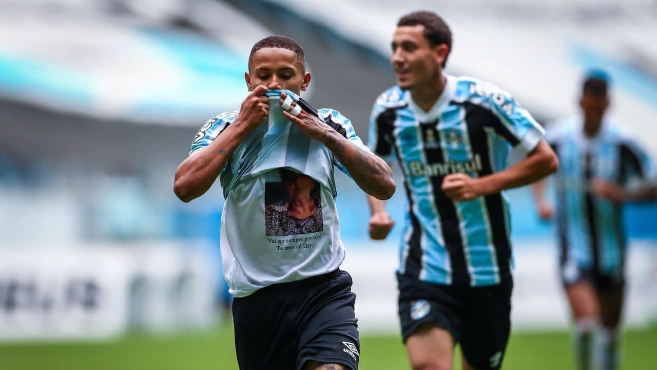 Grêmio Guilherme Azevedo
