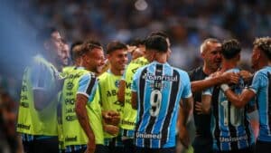 Profile projects star attacking trio with new signing at Grêmio