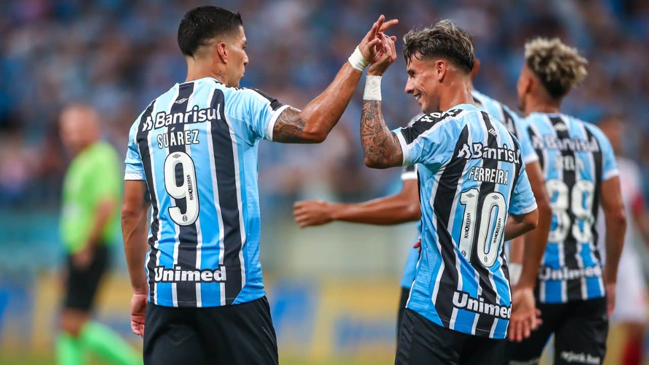 Grêmio Ferreira e Suárez