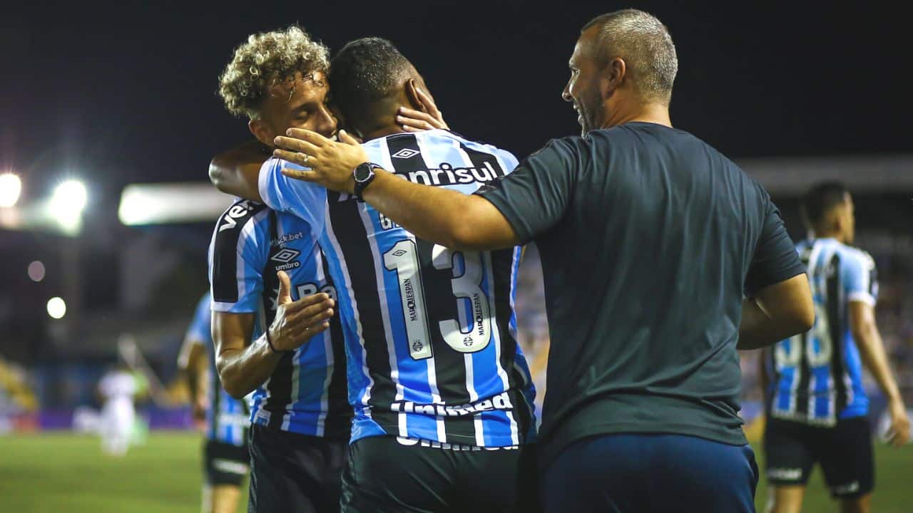 Últimas do Grêmio Everton Galdino