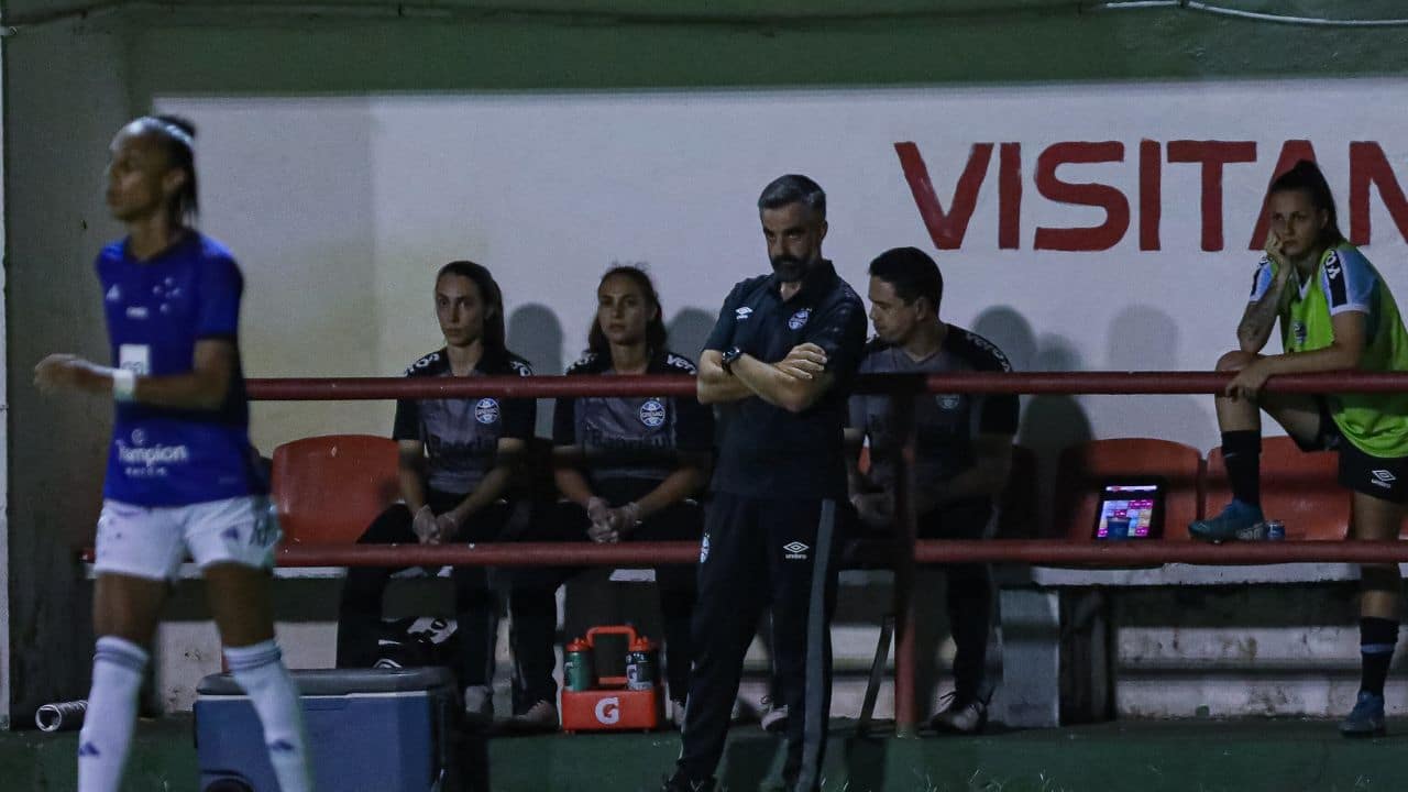 Escalação oficial do Grêmio para enfrentar o São Paulo - Gurias Gremistas