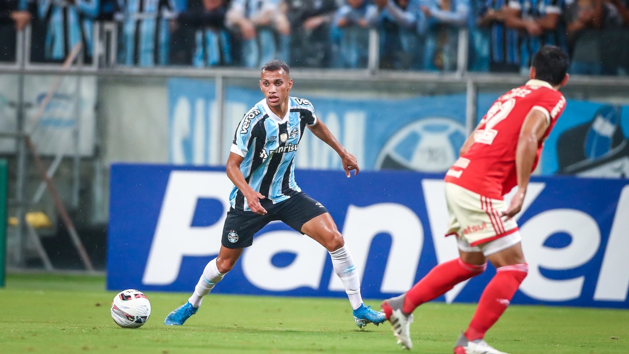 Villasanti irá completar 100 jogos pelo Grêmio no Grenal 440