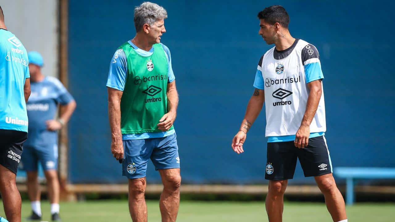 Renato - Suárez - Grêmio