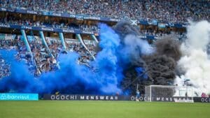 Torcida do Grêmio supera R$ 100 mil e promete festa inédita contra o Atlético-MG: “O maior recebimento da história”