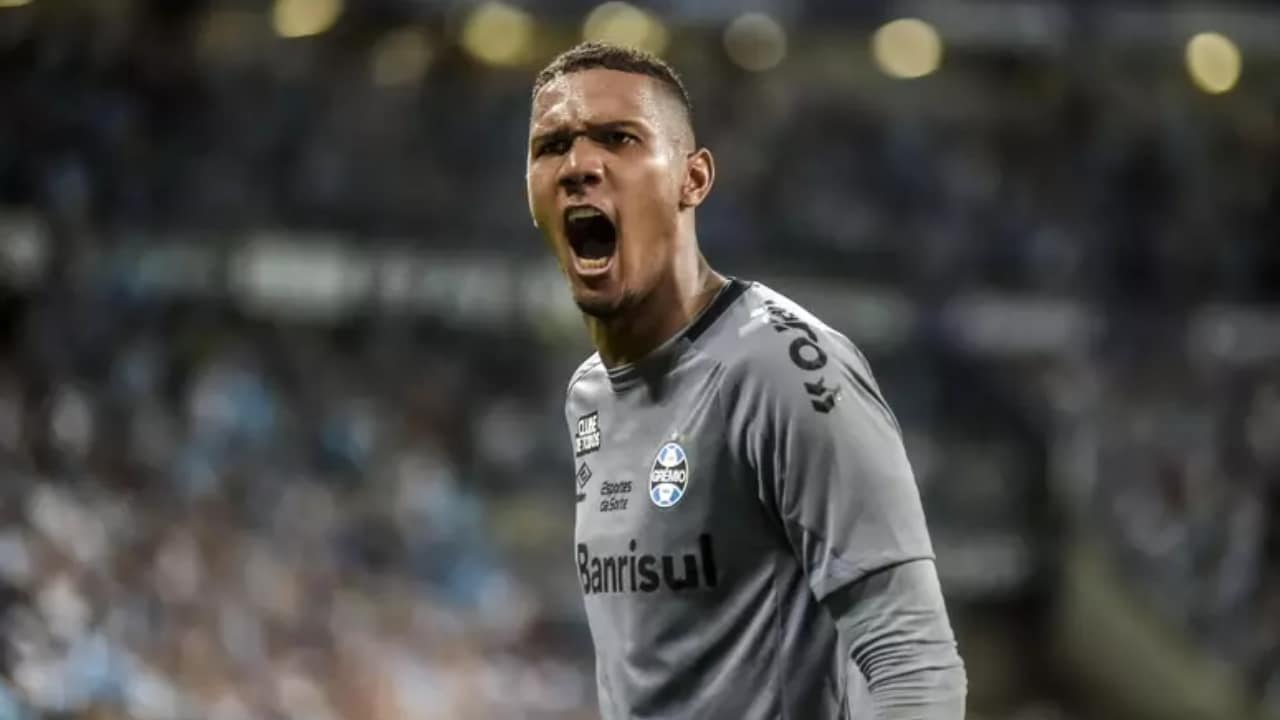 adriel-gremio-goleiro (1)