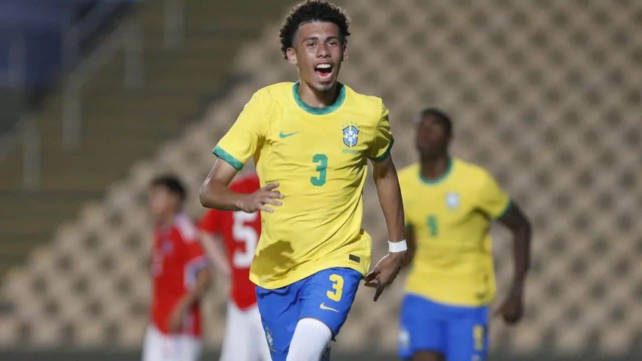 Joia sub-17 do Grêmio sonha com o profissional