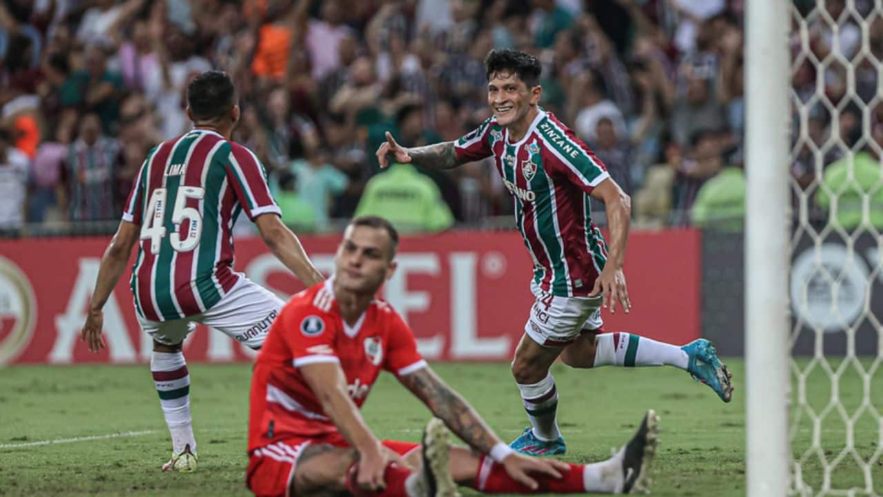 Fluminense Goleia Rival Grêmio