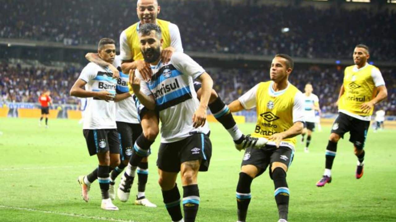 Grêmio Vitória no Mineirão
