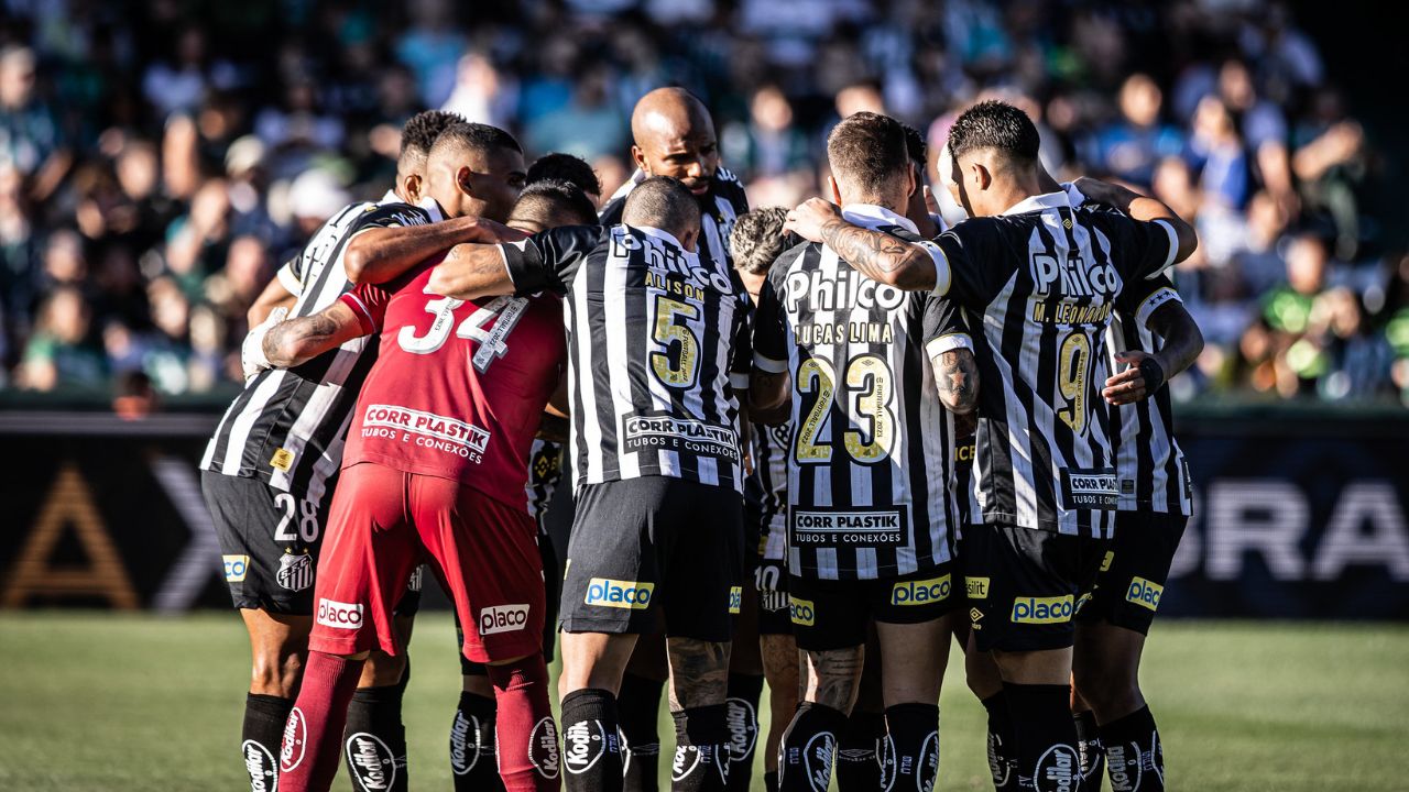 Grêmio monitora negociação do Santos com atacante