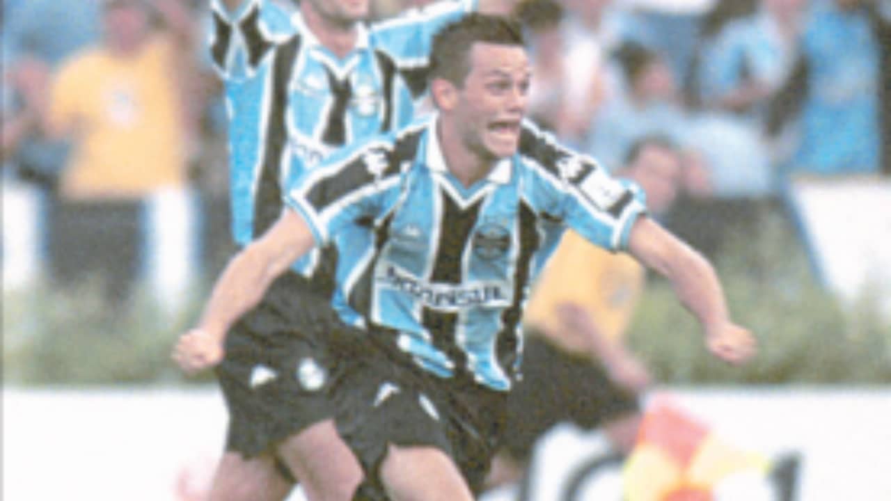 Grêmio Coritiba 2002 Rodrigo Fabri