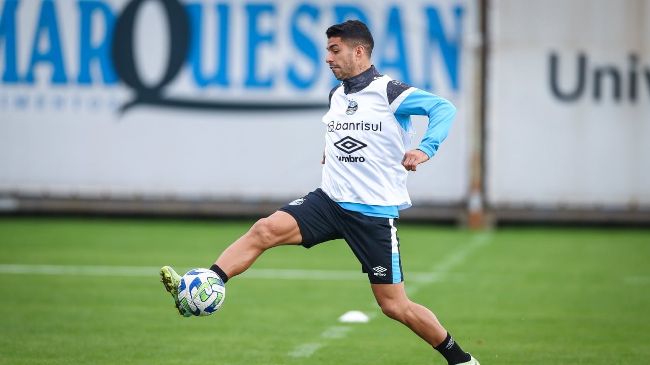 Suárez Grêmio treinamento