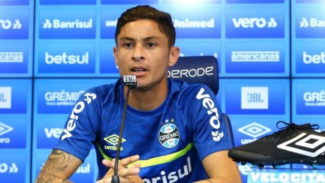 Jornalista analisa passagem de Diogo Barbosa no Grêmio