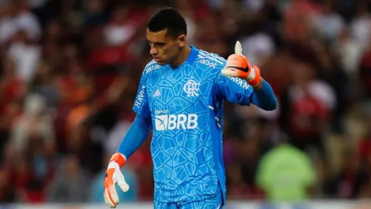 Grêmio bate o martelo quer contratar goleiro do Flamengo