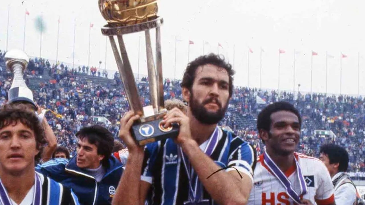 Grêmio Hugo de León