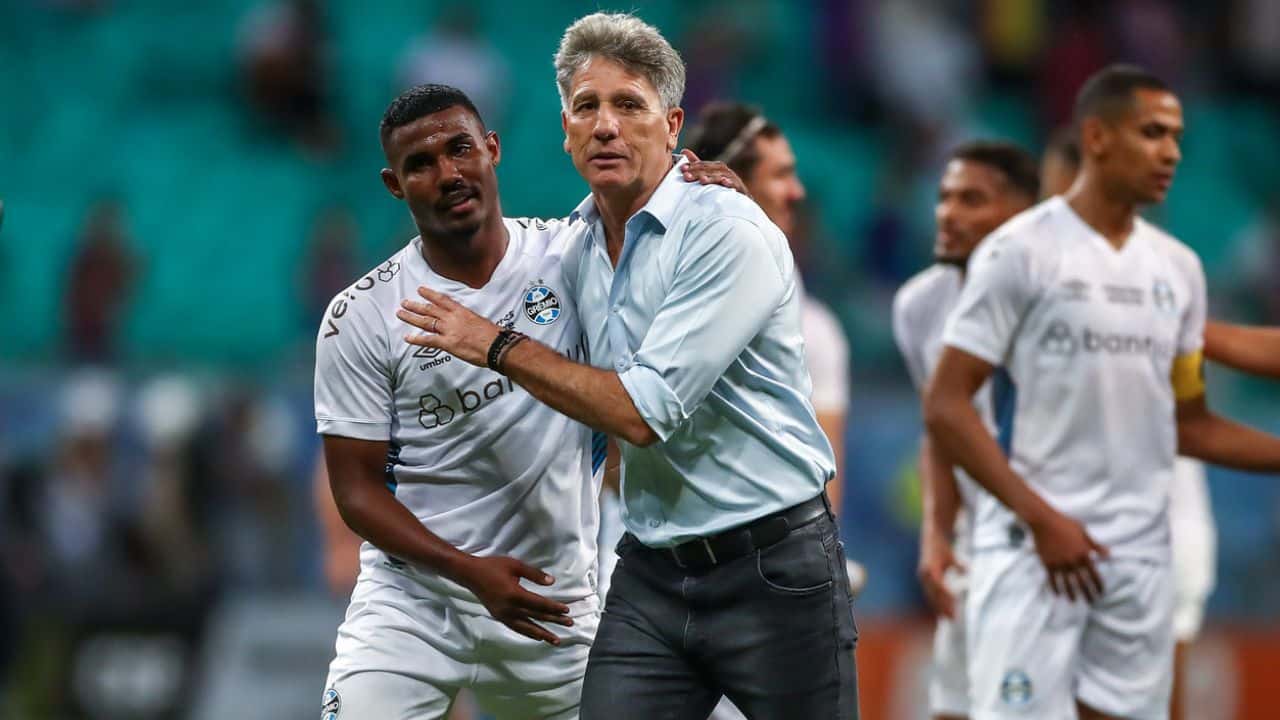 Cuiabano e Renato Portaluppi Grêmio