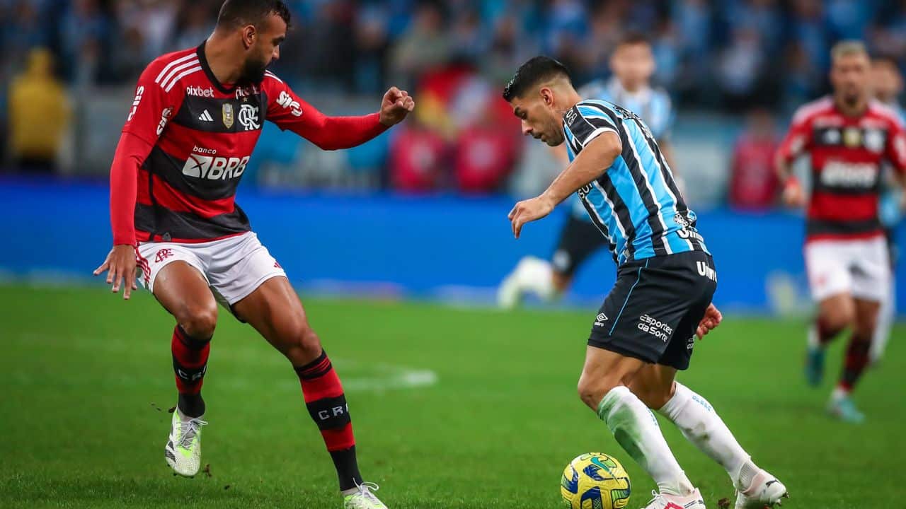Suárez no jogo contra o Flamengo