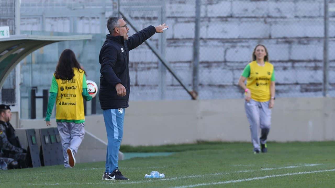 Escalação oficial do Grêmio