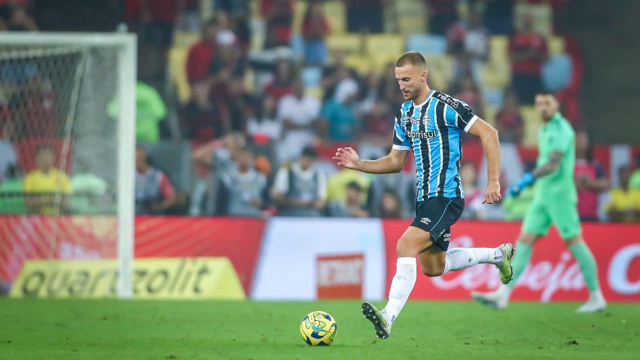 Rodrigo Ely no Grêmio