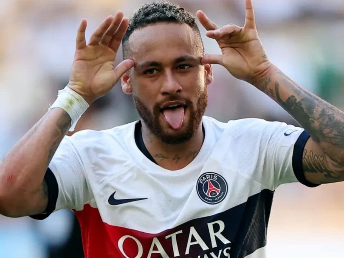 Neymar está de volta ao Barcelona, diz TV espanhola