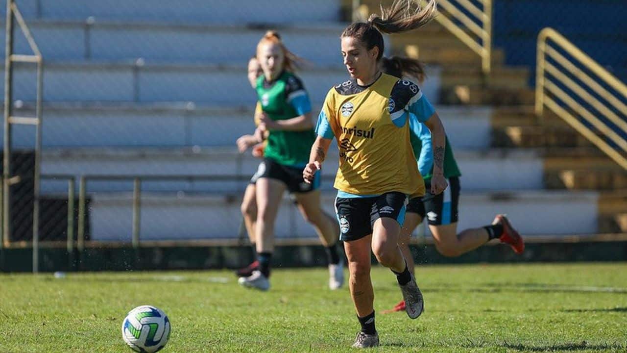 Grêmio lateral natane