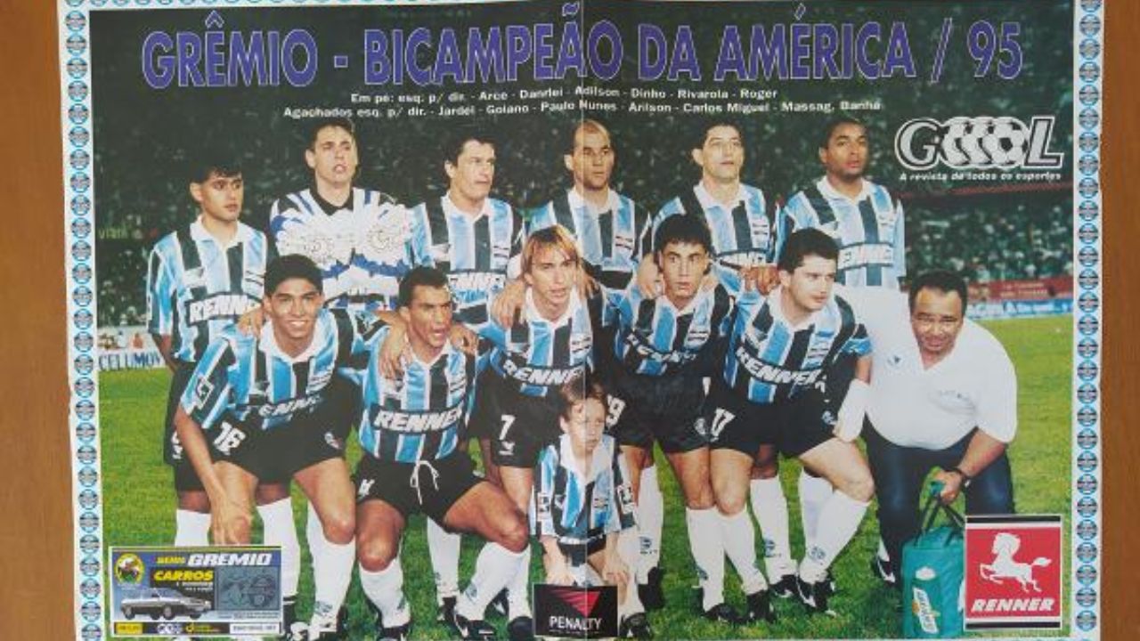 Os 11 titulares do Grêmio na conquista do bi da Libertadores?